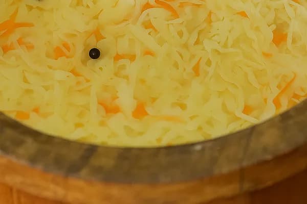 Домашня квашена капуста